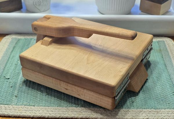 Maple Tortilla Press